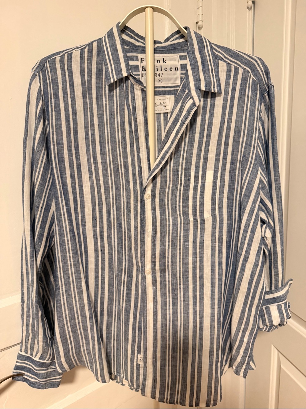 Frank & Eileen Blue/White Stripe Linen Shirt - Women's Casual Button-Up